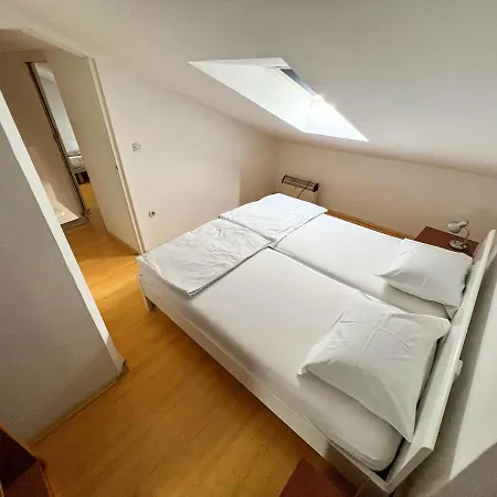 Appartement Arena