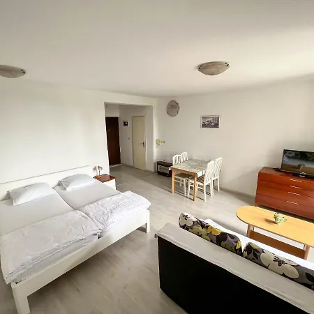 Arena Apartment