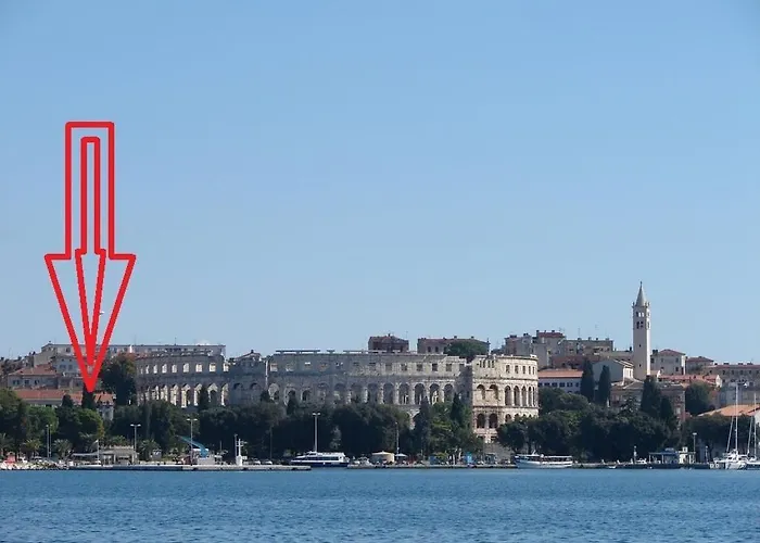 Arena Daire Pula